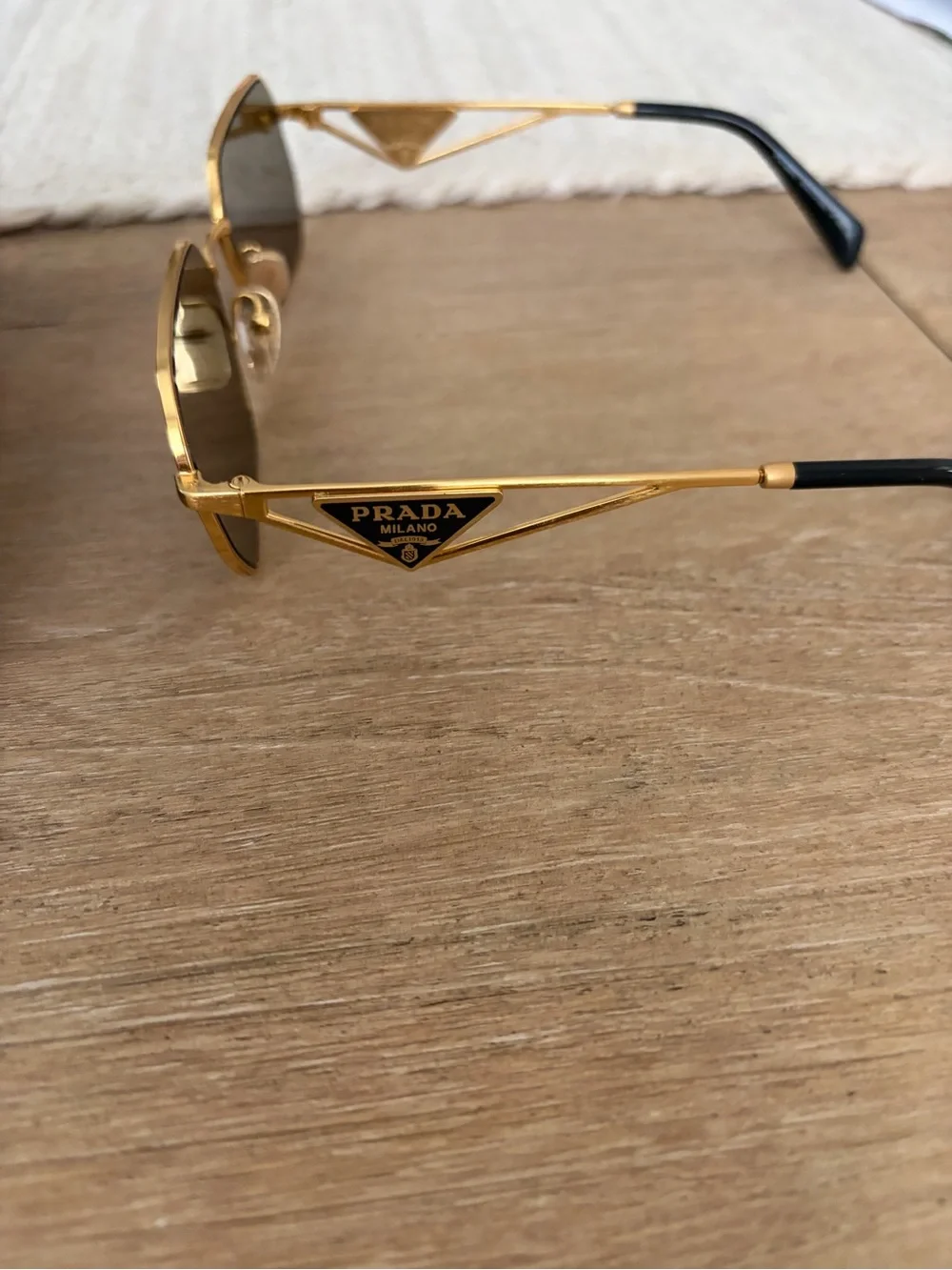 Prada Gold Frame Sunglasses with Prada Logo - worn only 2x!